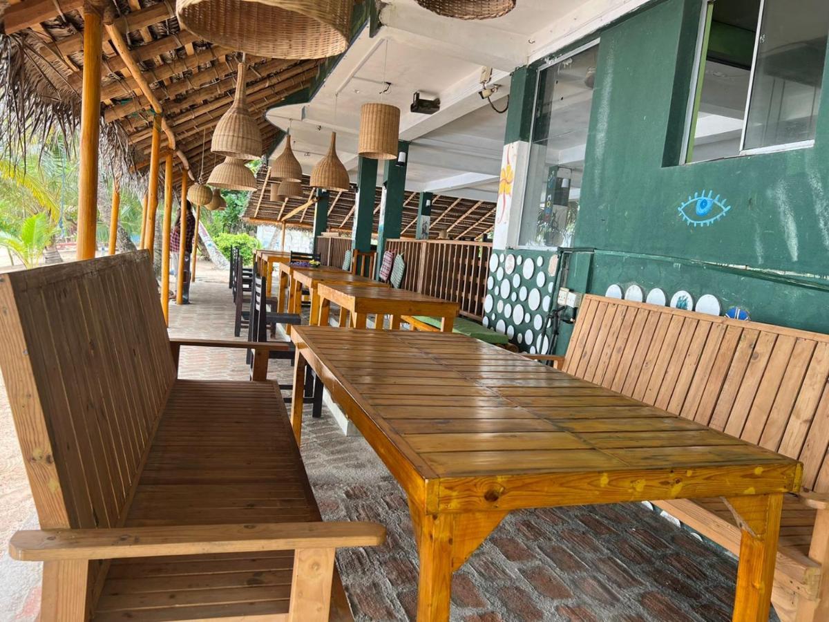 Frangipani Beach Villa Тангалла Экстерьер фото