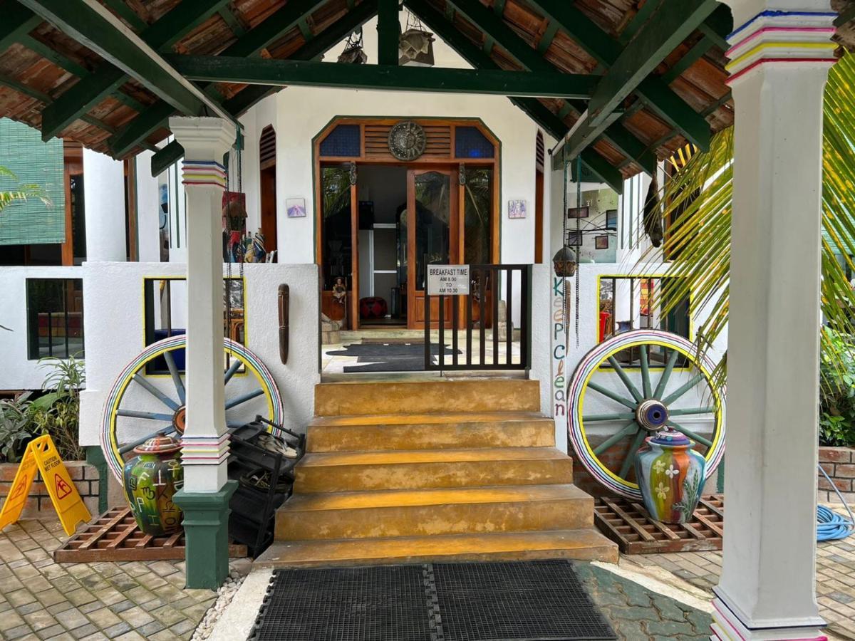 Frangipani Beach Villa Тангалла Экстерьер фото