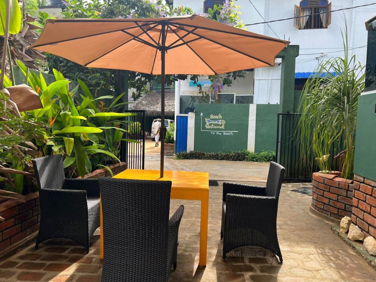 Frangipani Beach Villa Тангалла Экстерьер фото