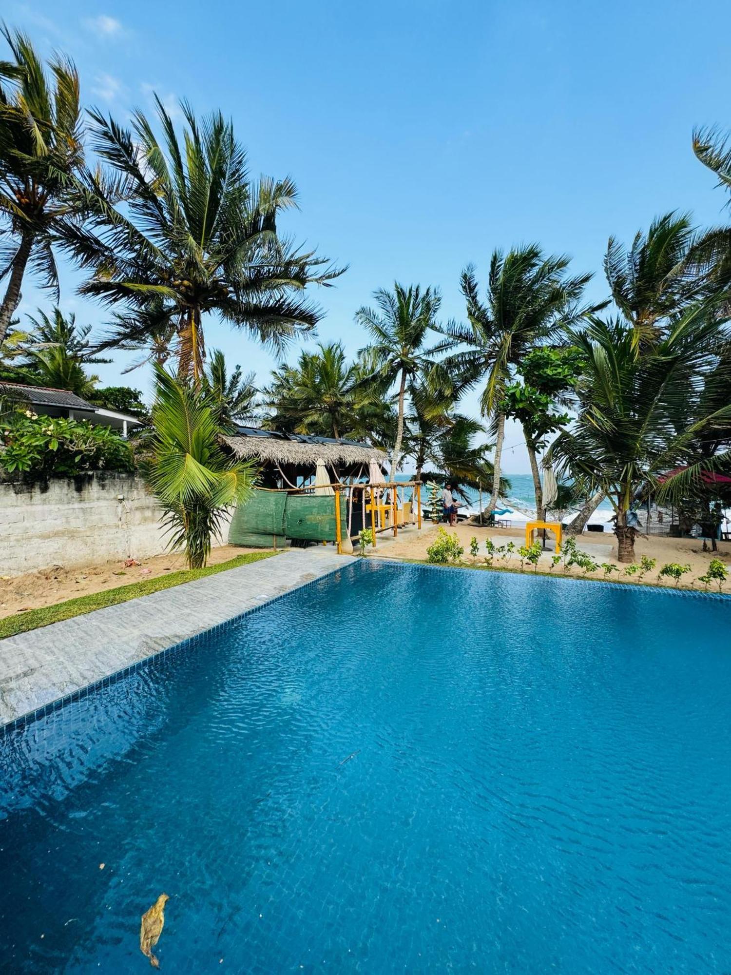 Frangipani Beach Villa Тангалла Экстерьер фото